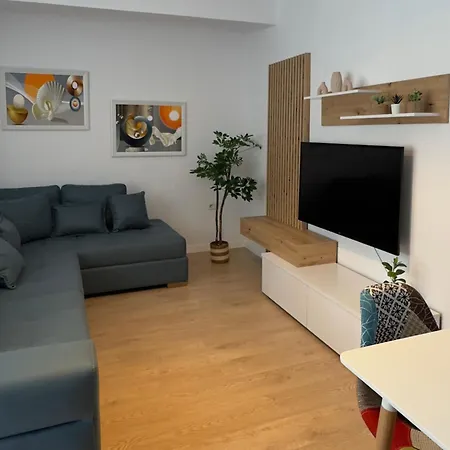 Apartamento E2 Seaside Golem (Tirana)