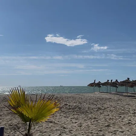 E2 Seaside Apartamento *