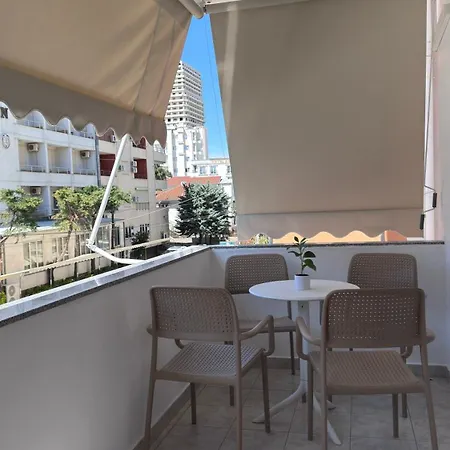 E2 Seaside Apartmán Golem (Tirana)