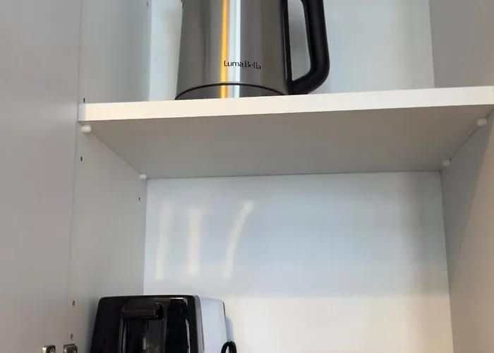 E2 Seaside アパート *